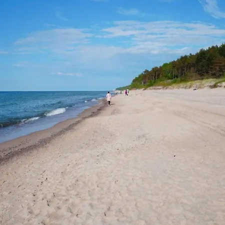 Comfortable By The شقة