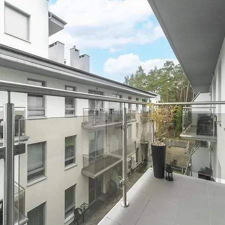 アパート In Near Baltic ポビエロボ