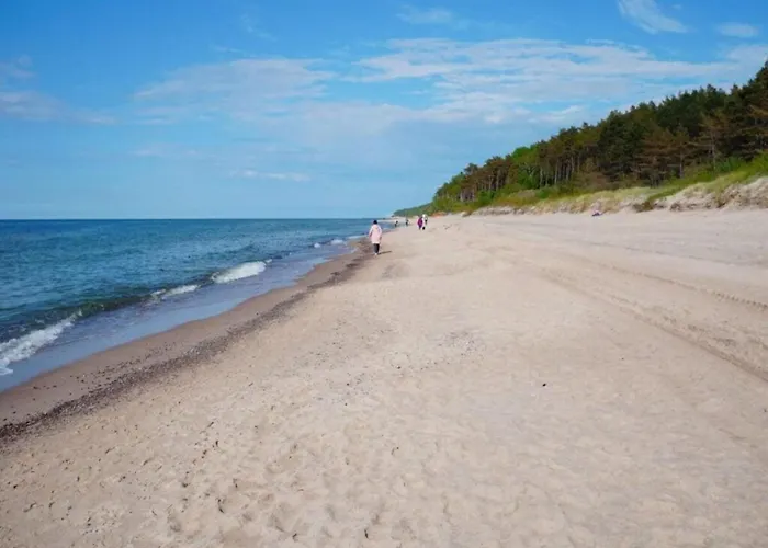 Comfortable By The شقة