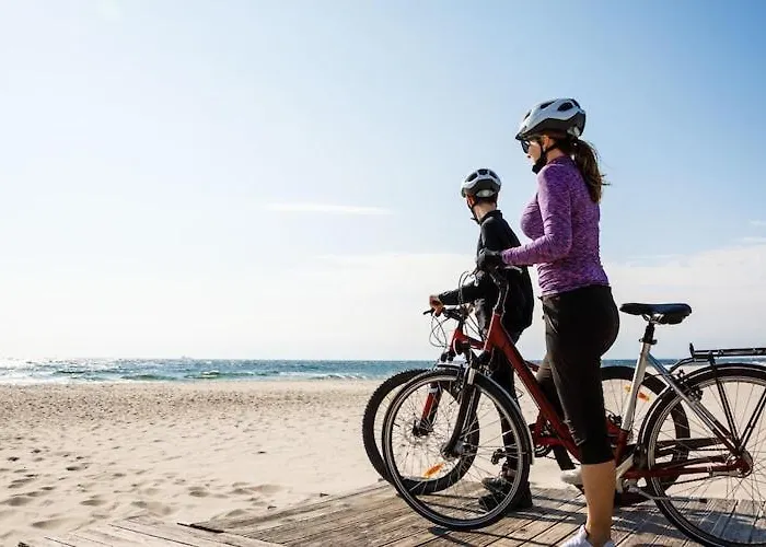 Comfortable By The شقة *